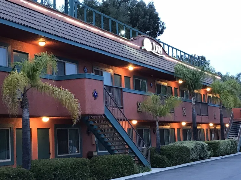 Oakridge Inn hotel detail image 6