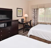 Holiday Inn Express Hotel & Suites Emporia Northwest by IHG hotel detail image 7