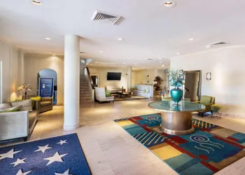 Econo Lodge Winter Haven Chain Of Lakes hotel thumbnail 5