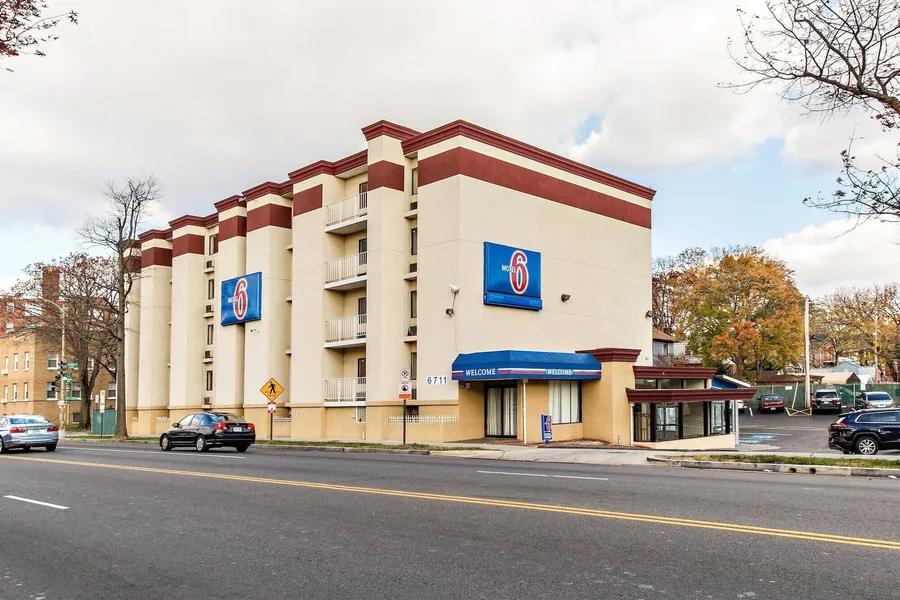Motel 6 Washington, DC hotel detail image 2