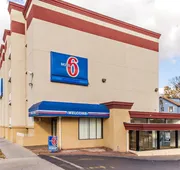 Motel 6 Washington, DC hotel detail image 3