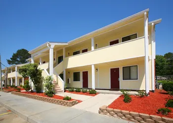Rodeway Inn hotel thumbnail 2