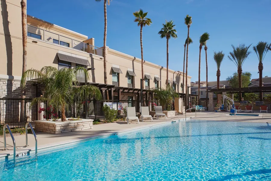 Hampton Inn & Suites Phoenix/Scottsdale on Shea Boulevard hotel detail image 2
