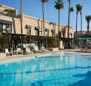 Hampton Inn & Suites Phoenix/Scottsdale on Shea Boulevard hotel detail image 3