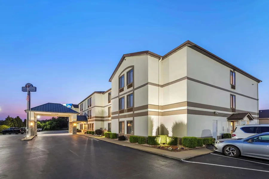Best Western St. Clairsville Inn & Suites hotel detail image 2