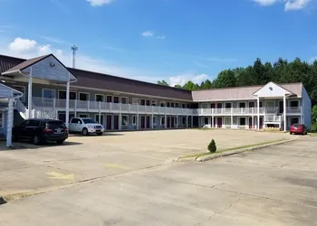 Oak Tree Inn hotel thumbnail 2