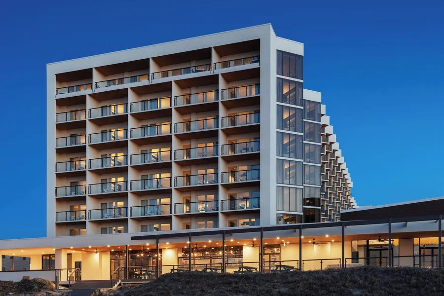Delta Hotels by Marriott Virginia Beach Waterfront Suites hotel detail image 2