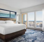 Delta Hotels by Marriott Virginia Beach Waterfront Suites hotel detail image 4