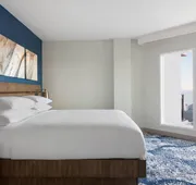 Delta Hotels by Marriott Virginia Beach Waterfront Suites hotel detail image 7