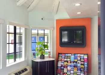 Motel 6 Carlsbad Downtown hotel thumbnail 8