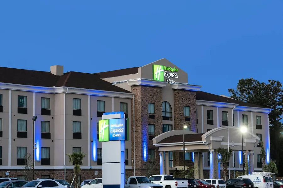 Holiday Inn Express & Suites Houston North - IAH Area by IHG hotel detail image 2