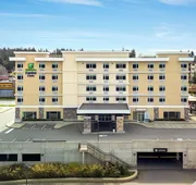 Holiday Inn Express & Suites Victoria - Colwood hotel detail image 3