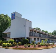 Motel 6 Richmond, VA - Midlothian Turnpike hotel detail image 3