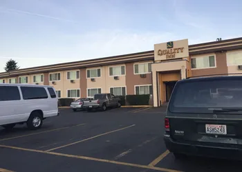 Quality Inn Hotel, Kent - Seattle hotel thumbnail 2