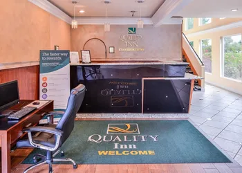 Quality Inn Hotel, Kent - Seattle hotel thumbnail 5