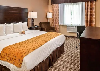 Quality Inn Hotel, Kent - Seattle hotel thumbnail 7