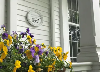 Old Lyme Inn hotel thumbnail 3