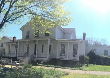 Old Lyme Inn hotel thumbnail 7