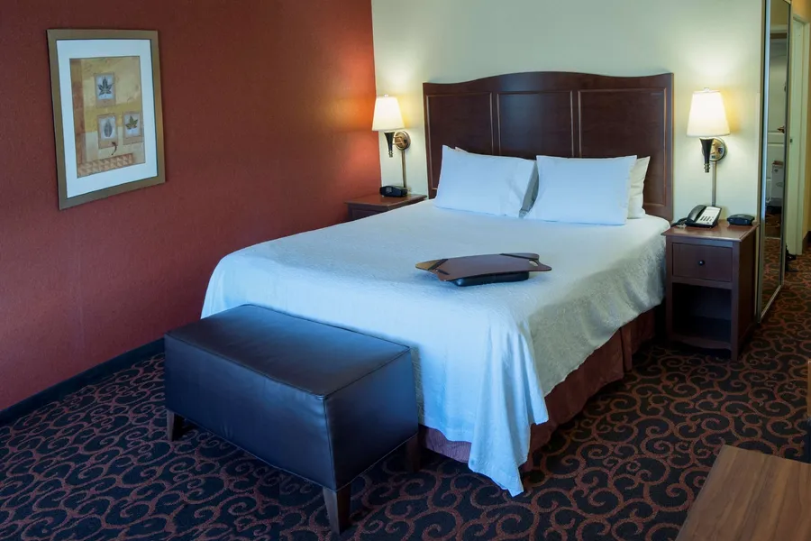 Hampton Inn & Suites Aberdeen hotel detail image 6