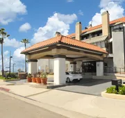 Huntington Beach Inn hotel detail image 4