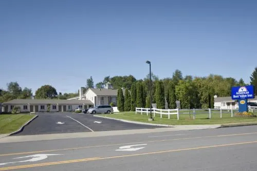 Americas Best Value Inn Albany East Greenbush hotel detail image 6