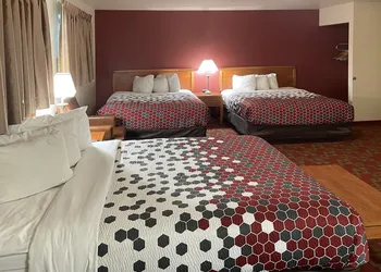 Harmony Inn & Suites hotel thumbnail 3