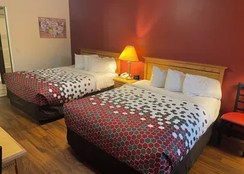 Harmony Inn & Suites hotel thumbnail 8