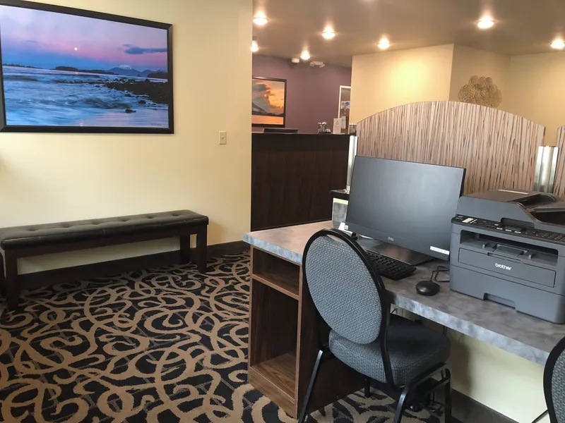 Aviator Suites Hotel by Aspen Hotels hotel detail image 2