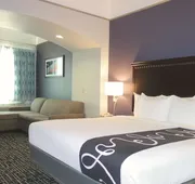 La Quinta Inn & Suites by Wyndham Dumas hotel detail image 3