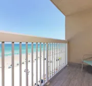 Hampton Inn Daytona Shores - Oceanfront hotel detail image 3