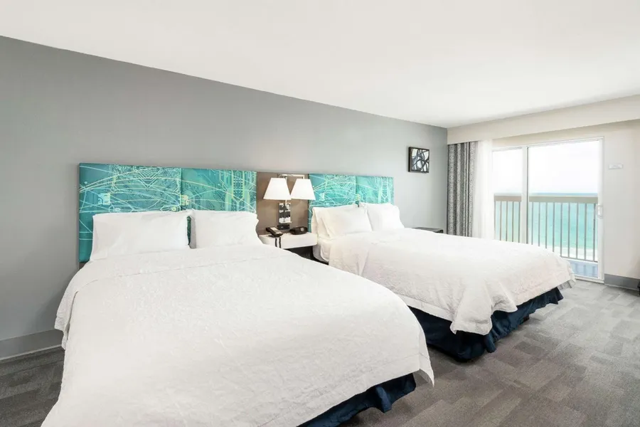 Hampton Inn Daytona Shores - Oceanfront hotel detail image 6