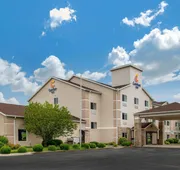 Comfort Inn Warren I-69 hotel detail image 5