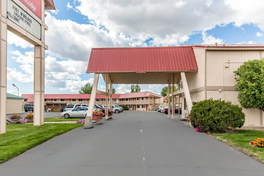 Econo Lodge Miles City I-94 hotel detail image 2