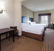 Holiday Inn Express Hotel & Suites Brady by IHG hotel detail image 7