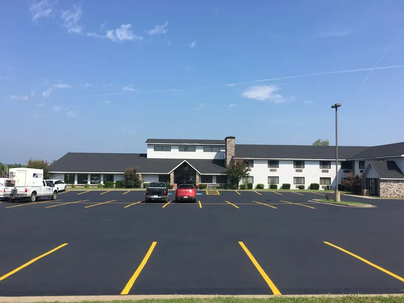Regency Inn And Suites hotel detail image 2