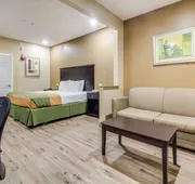 Americas Best Value Inn & Suites Tomball hotel detail image 7