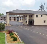 American Inn hotel detail image 3