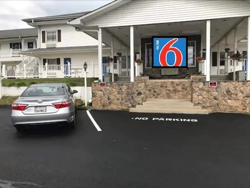 Motel 6 Front Royal, VA hotel detail image 6