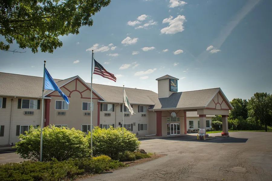Quality Inn Edgerton - Lake Koshkonong hotel detail image 2