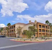 Courtyard by Marriott Palm Desert hotel detail image 3