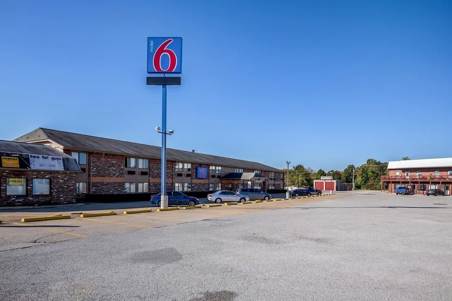 Motel 6 Troy, IL hotel detail image 2