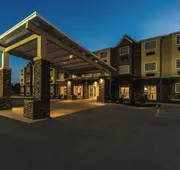 La Quinta Inn & Suites by Wyndham Collinsville - St. Louis hotel detail image 3
