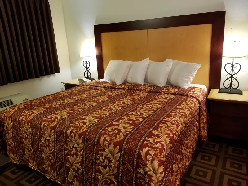 Sea-Tac Crest Motor Inn hotel detail image 6