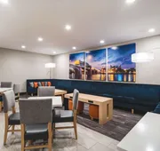 La Quinta Inn & Suites by Wyndham Chattanooga North - Hixson hotel detail image 5