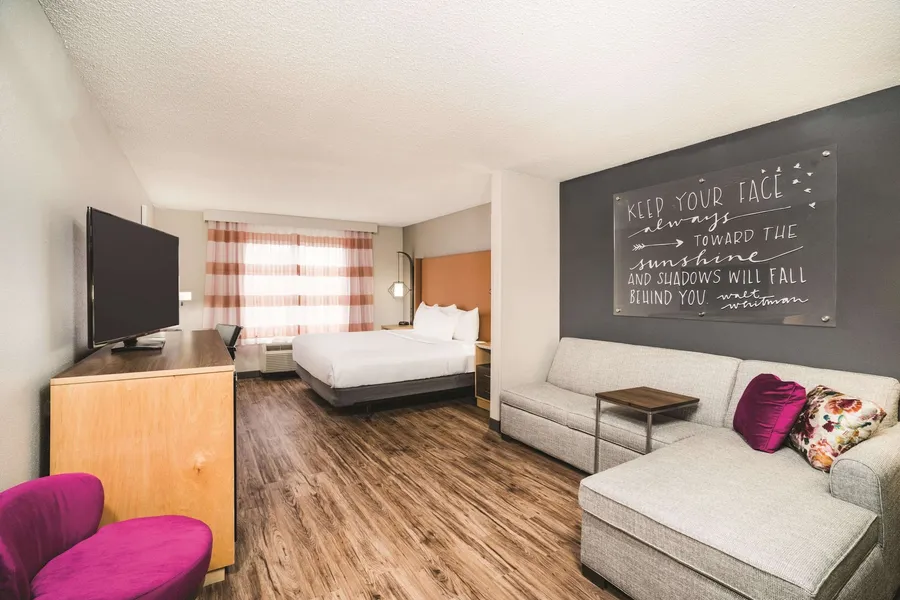 La Quinta Inn & Suites by Wyndham Chattanooga North - Hixson hotel detail image 6