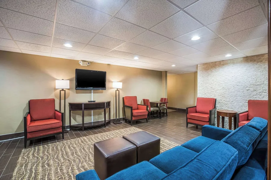 Comfort Inn & Suites Fairborn near Wright Patterson AFB hotel detail image 6
