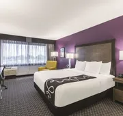 La Quinta Inn & Suites by Wyndham Virginia Beach hotel detail image 5