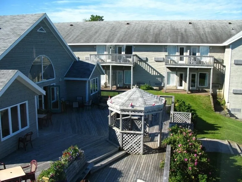 Dundee Resort & Golf Club hotel detail image 2