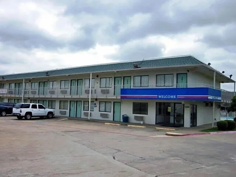 Motel 6 Greenville, TX hotel detail image 2