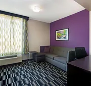 La Quinta Inn & Suites by Wyndham Cedar City hotel detail image 4
